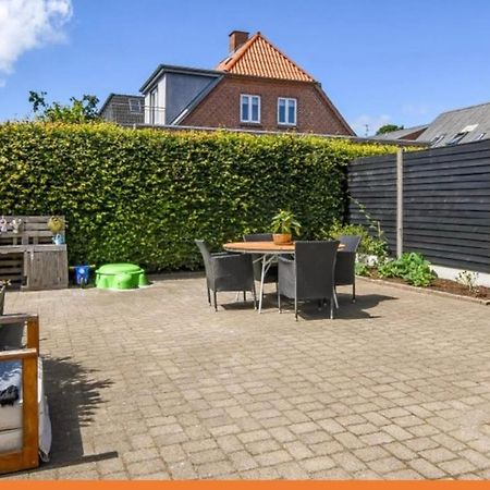 Villa I Herning, 200 Meter Fra Gagaden Esterno foto